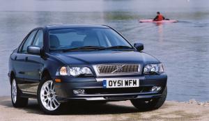 Volvo S40 2001 года